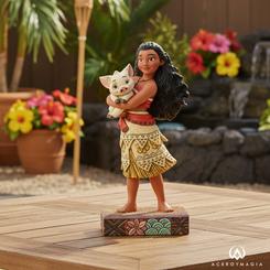 La valentía de Moana (Vaiana) y la ternura de Pua se unen en esta delicada figura de resina de 20 cm, donde la joven navegante abraza a su fiel cerdito con una expresión de complicidad y esperanza. 